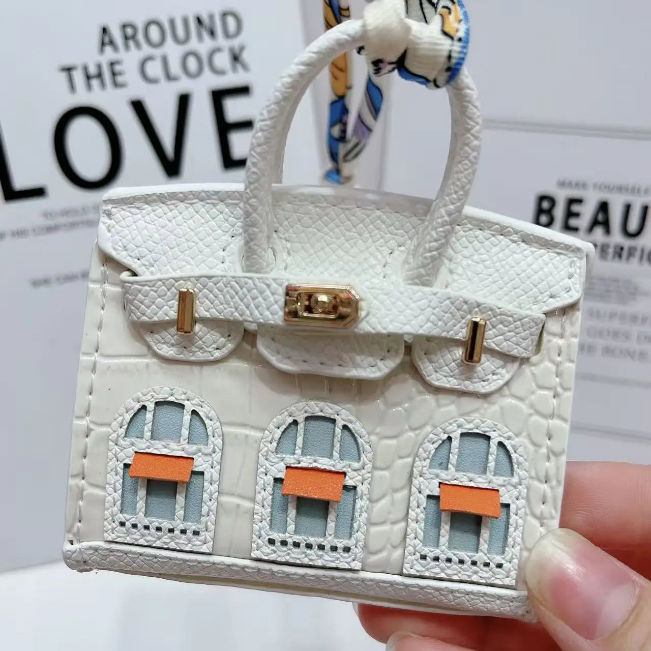 Mini baggy case