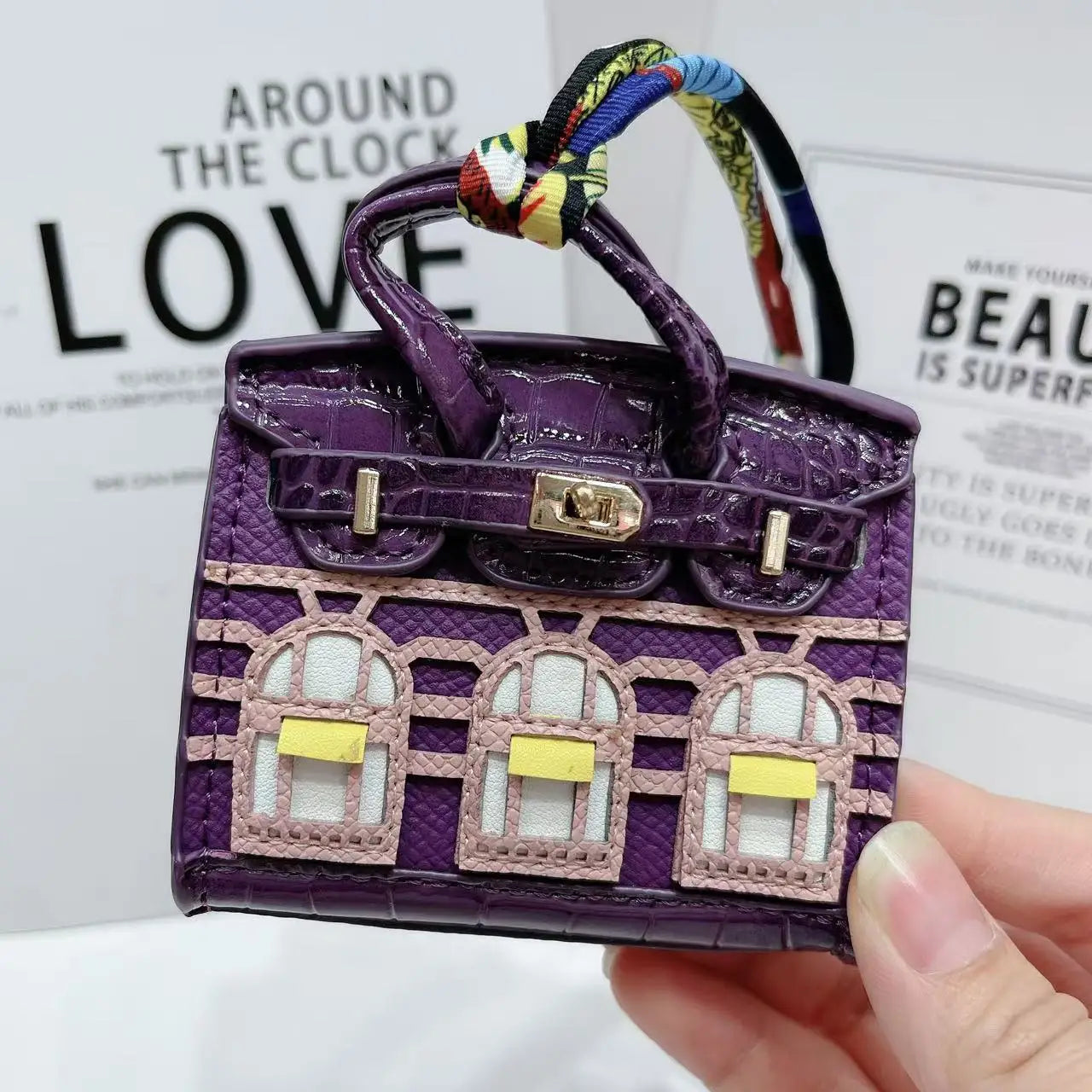 Mini baggy case