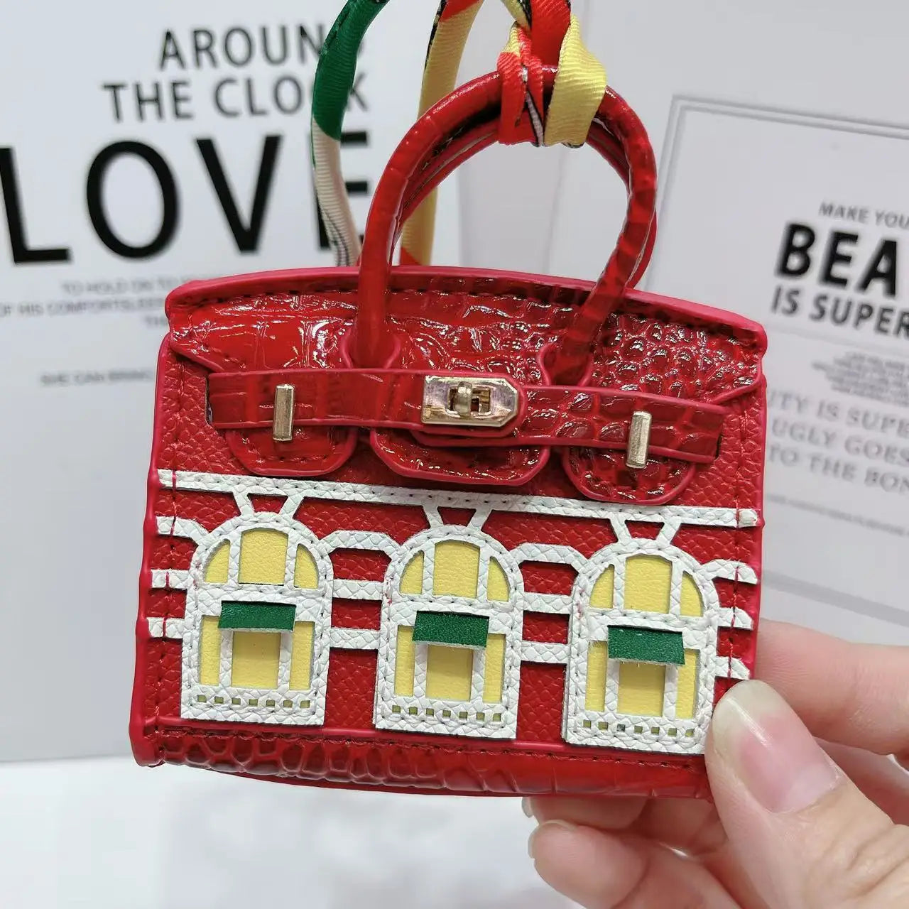 Mini baggy case
